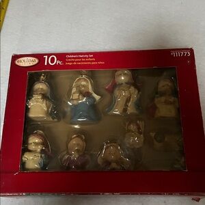 HOLIDAY LIVING 10 pc. Children's Nativity Set #111773